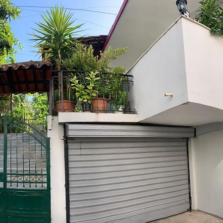 Christina'S House With 2 Bedrooms And Free Parking Αργυρόκαστρο Εξωτερικό φωτογραφία